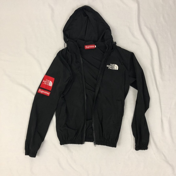 supreme north face windbreaker black